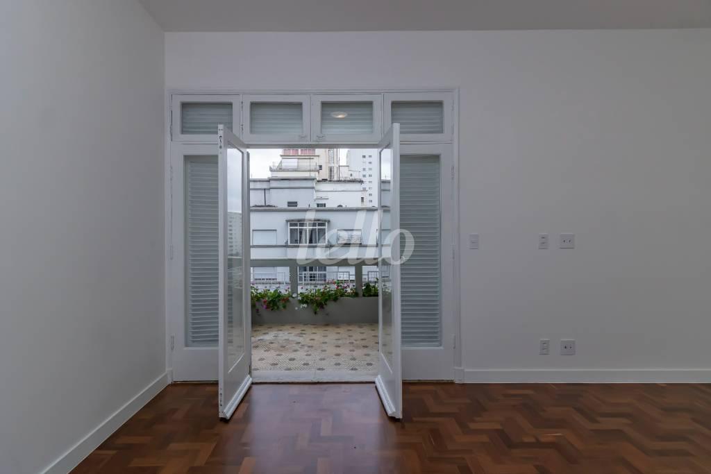 DORM 2 de Apartamento à venda, Padrão com 239 m², 3 quartos e 1 vaga em Higienópolis - São Paulo