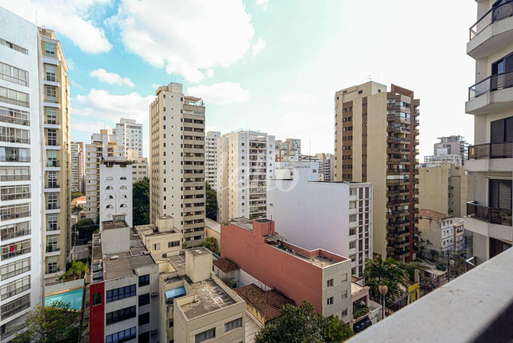 VISTA de Apartamento à venda, Padrão com 95 m², 3 quartos e 1 vaga em Pinheiros - São Paulo
