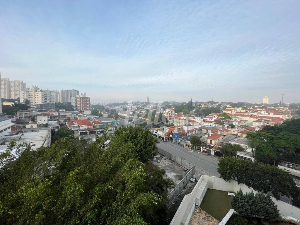 VISTA de Apartamento à venda, Padrão com 76 m², 2 quartos e 2 vagas em Mirandopolis - São Paulo
