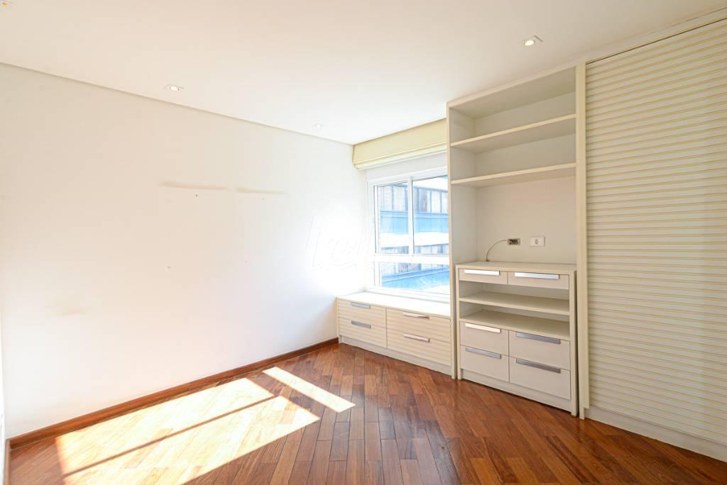 MASTER de Apartamento à venda, cobertura - Padrão com 250 m², 4 quartos e 4 vagas em Paraíso - São Paulo