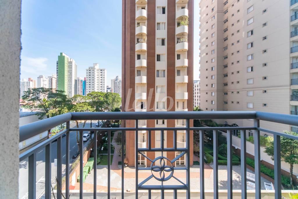 VARANDA DO QUARTO3 de Apartamento à venda, Padrão com 118 m², 3 quartos e 3 vagas em Centro - Santo André