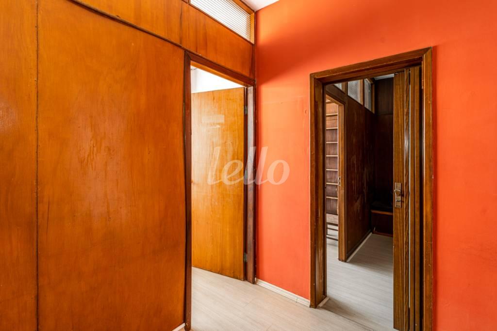 RECEPÇÃO de Sala / Conjunto para alugar, Padrão com 66 m², e em República - São Paulo