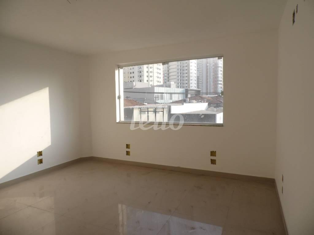 SALA de Sala / Conjunto para alugar, Padrão com 100 m², e 1 vaga em Vila Gomes Cardim - São Paulo