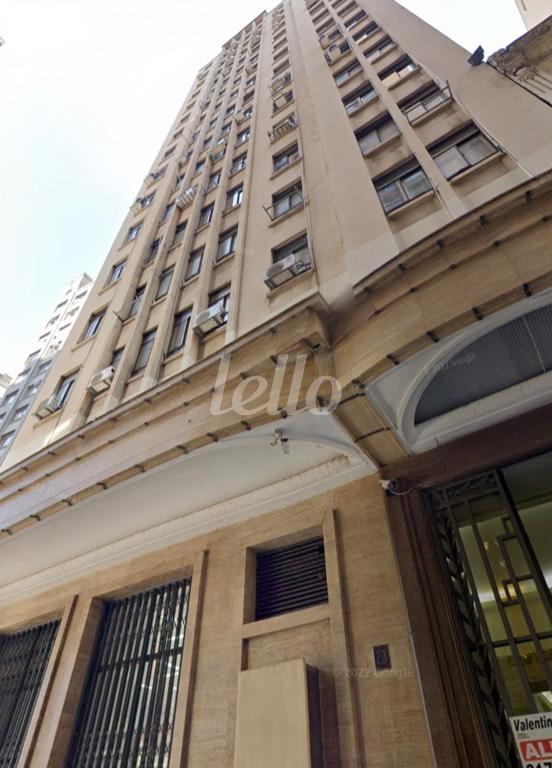 FACHADA de Edifício à venda, Multiusuário com 5540 m², e em Centro - São Paulo