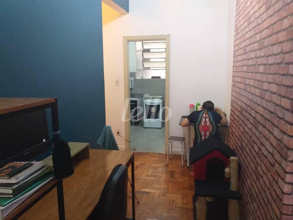 ESCRITÓRIO de Apartamento à venda, Padrão com 58 m², 1 quarto e em Bela Vista - São Paulo