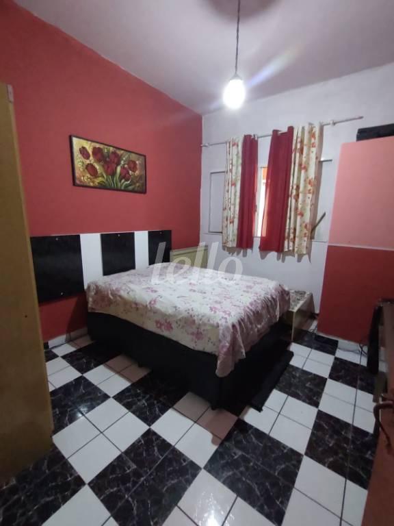 DORMITÓRIO 4 de Casa à venda, térrea com 345 m², 4 quartos e 7 vagas em Osvaldo Cruz - São Caetano do Sul