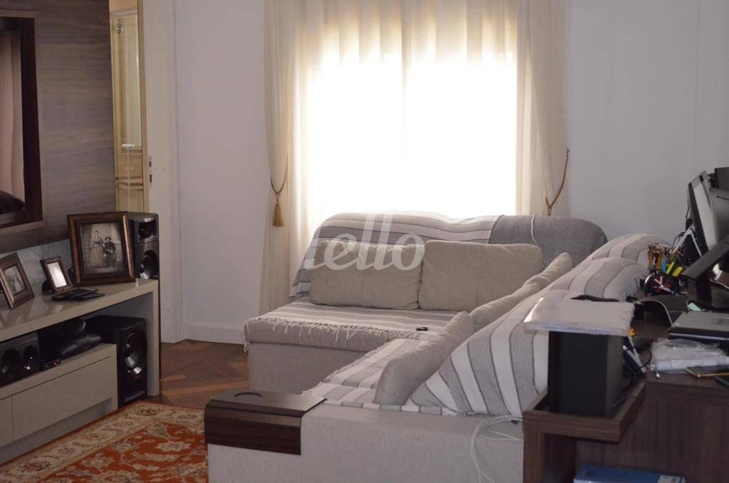 SALA DE TV de Apartamento à venda, Padrão com 334 m², 4 quartos e 5 vagas em Vila Gomes Cardim - São Paulo