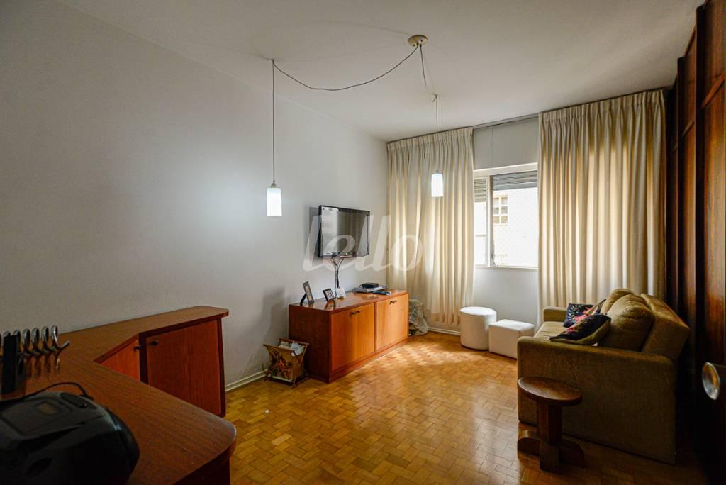 QUARTO 2 de Apartamento à venda, Padrão com 160 m², 3 quartos e 2 vagas em Jardim Paulista - São Paulo