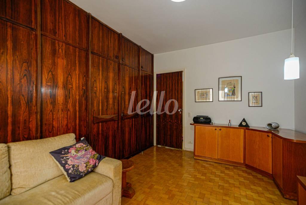 QUARTO 2 de Apartamento à venda, Padrão com 160 m², 3 quartos e 2 vagas em Jardim Paulista - São Paulo