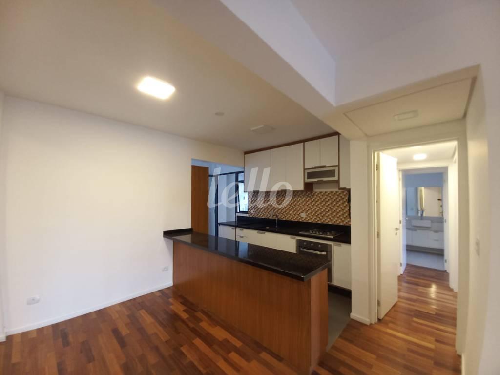 COZINHA AMERICANA de Apartamento à venda, Padrão com 80 m², 2 quartos e 1 vaga em Vila Pompeia - São Paulo