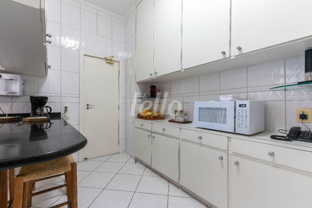 COZINHA de Apartamento à venda, Padrão com 347 m², 2 quartos e 2 vagas em Jardim Paulista - São Paulo