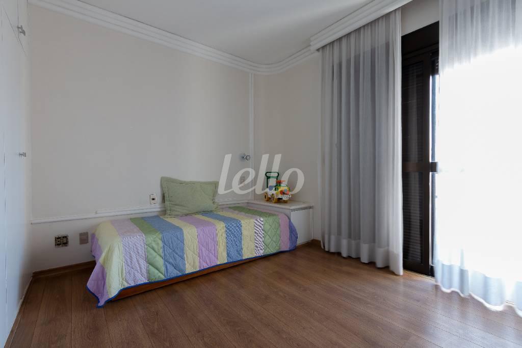 DORMITORIO de Apartamento à venda, Padrão com 395 m², 5 quartos e 5 vagas em Higienópolis - São Paulo