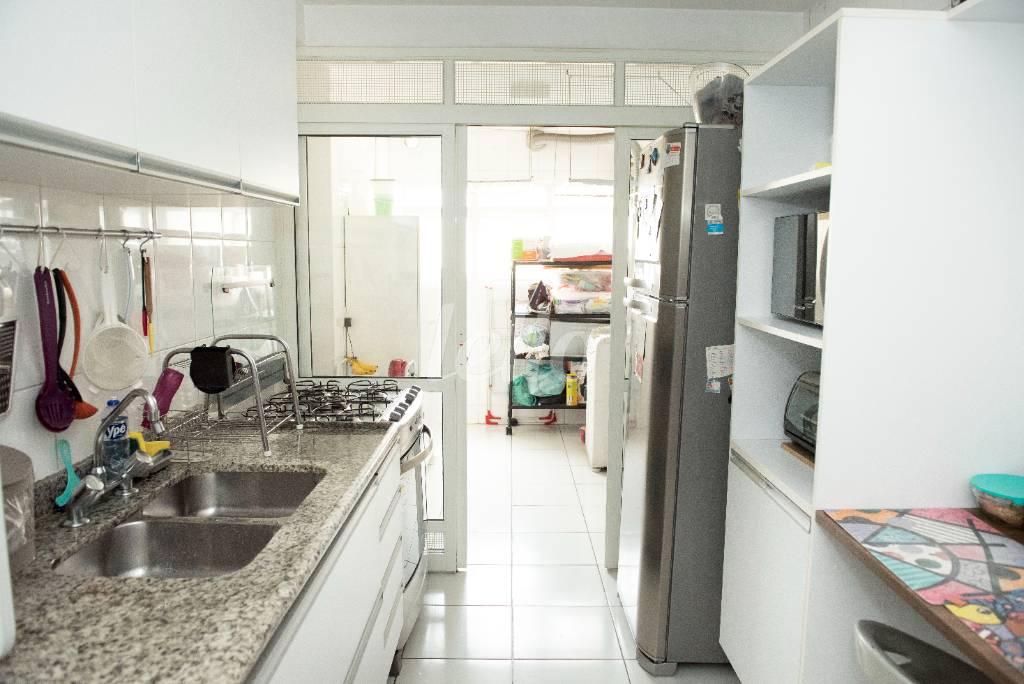 COZINHA de Apartamento à venda, Padrão com 150 m², 3 quartos e 2 vagas em Perdizes - São Paulo