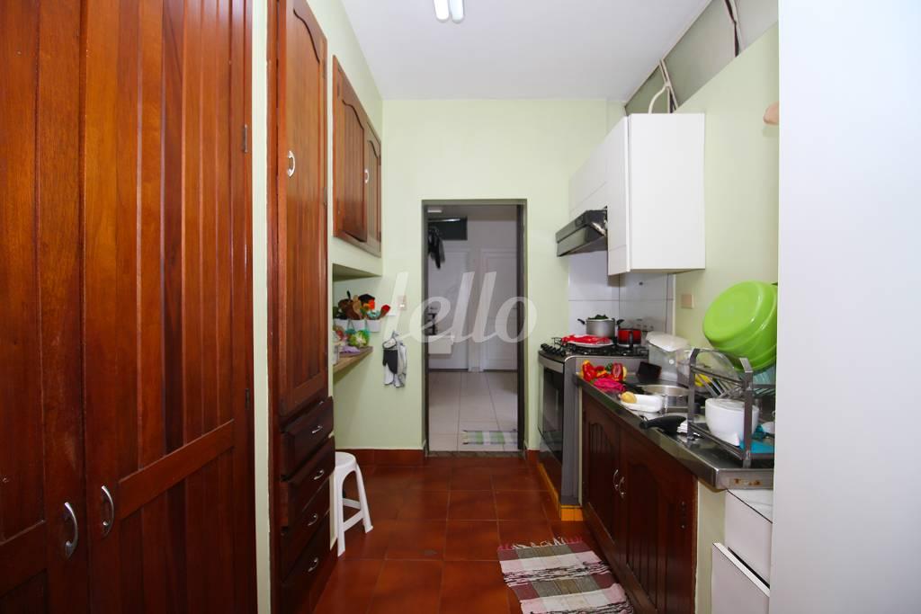 COZINHA de Casa para alugar, sobrado com 420 m², 3 quartos e 7 vagas em Cidade Jardim - São Paulo