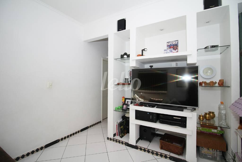 SALA DE TV de Casa para alugar, sobrado com 420 m², 3 quartos e 7 vagas em Cidade Jardim - São Paulo
