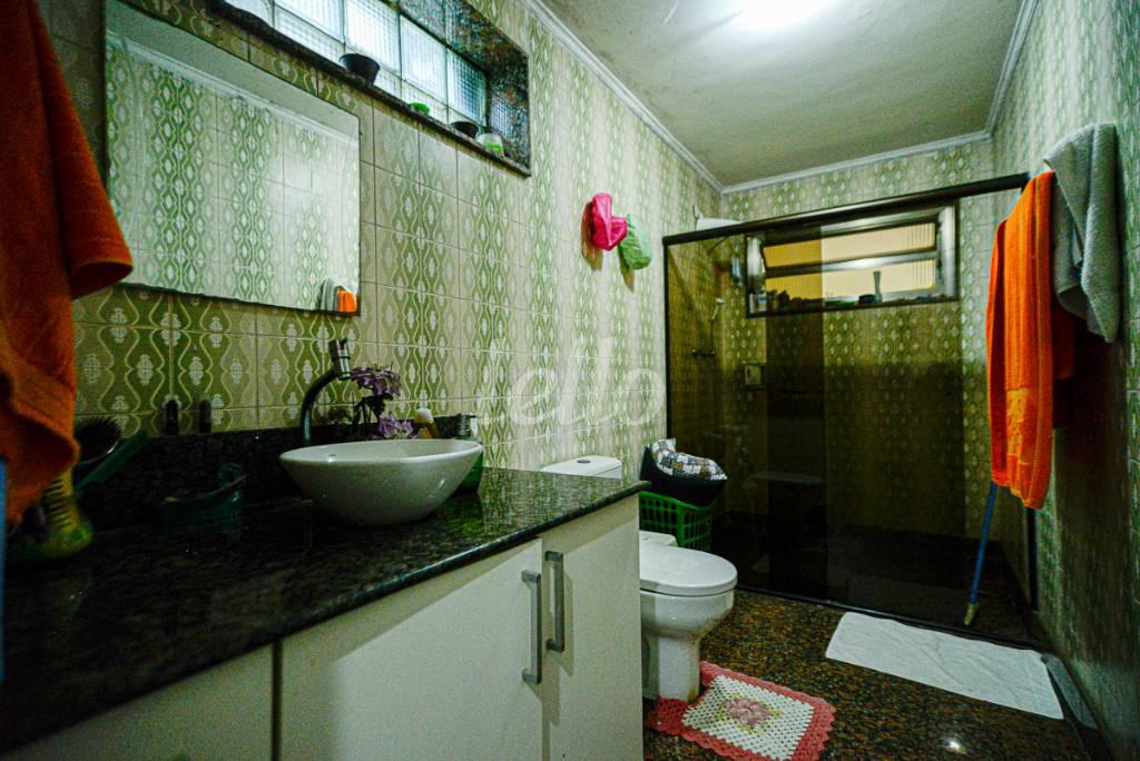 BANHEIRO de Casa à venda, sobrado com 420 m², 5 quartos e 4 vagas em Alto da Moóca - São Paulo