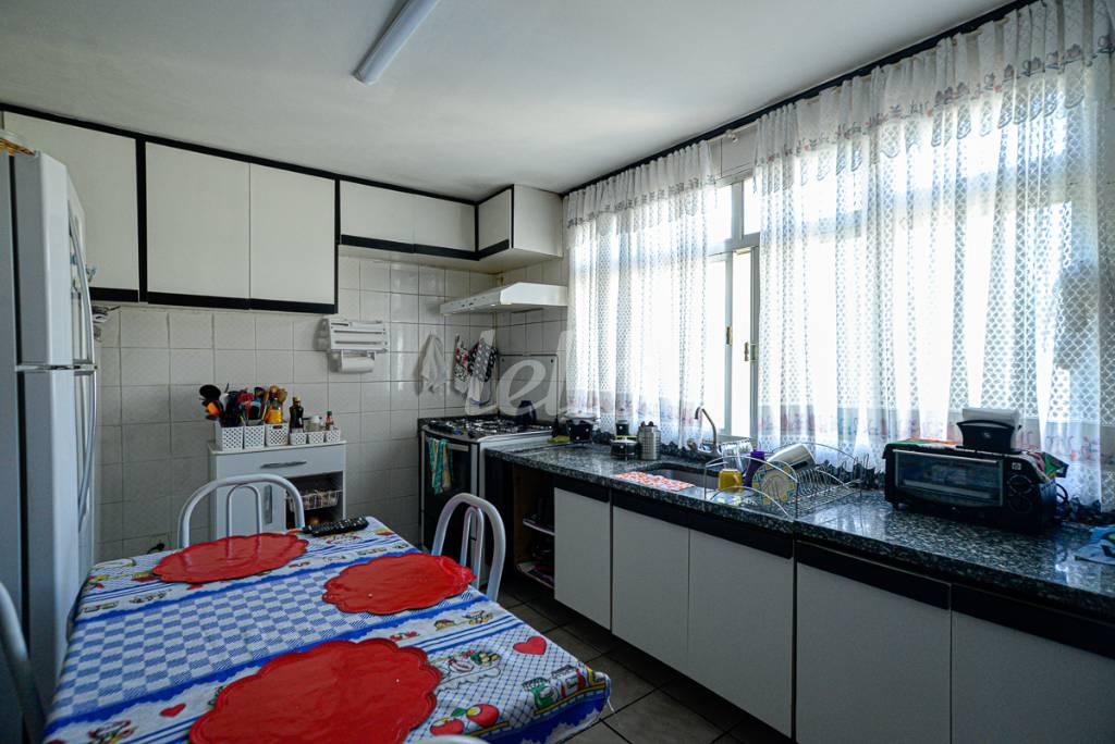 COZINHA de Casa à venda, sobrado com 420 m², 5 quartos e 4 vagas em Alto da Moóca - São Paulo