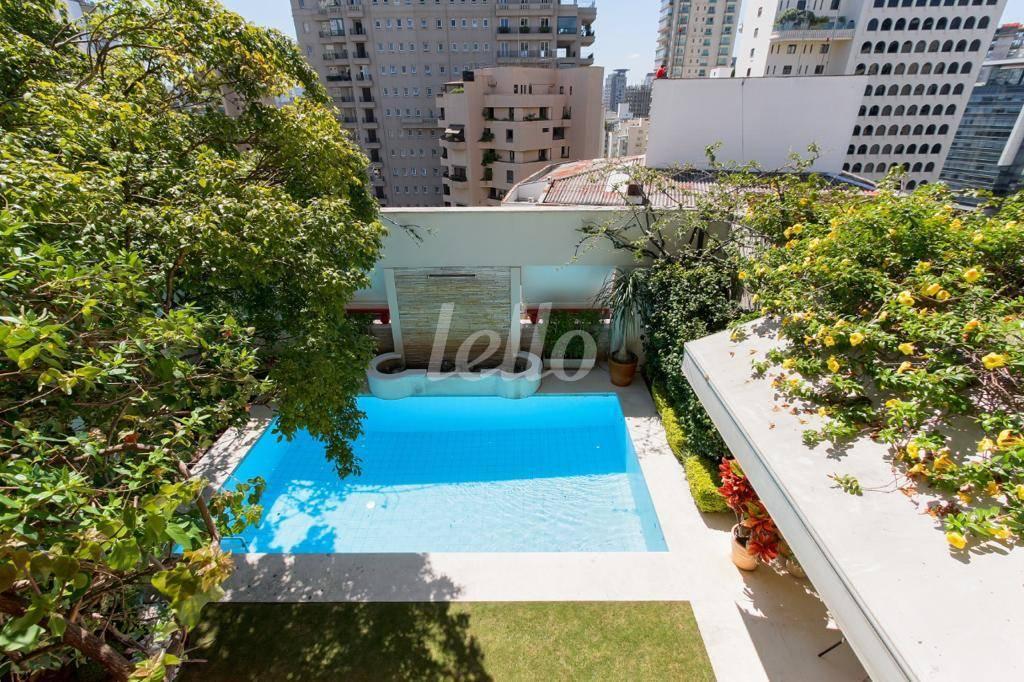 COBERTURA de Apartamento à venda, Triplex com 672 m², 4 quartos e 6 vagas em Jardins - São Paulo