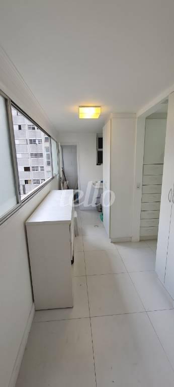 ÁREA DE SERVIÇO de Apartamento à venda, Padrão com 154 m², 4 quartos e 2 vagas em Higienópolis - São Paulo