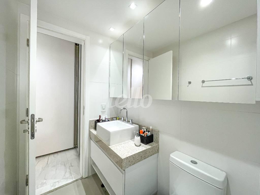 BANHEIRO SUITE QUARTO 1 de Apartamento à venda, Padrão com 140 m², 3 quartos e 2 vagas em Vila Pompeia - São Paulo