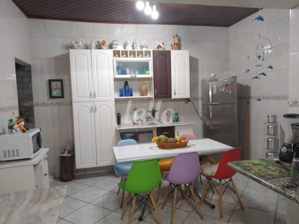 COZINHA de Casa à venda, sobrado com 100 m², 4 quartos e 4 vagas em Vila Medeiros - São Paulo