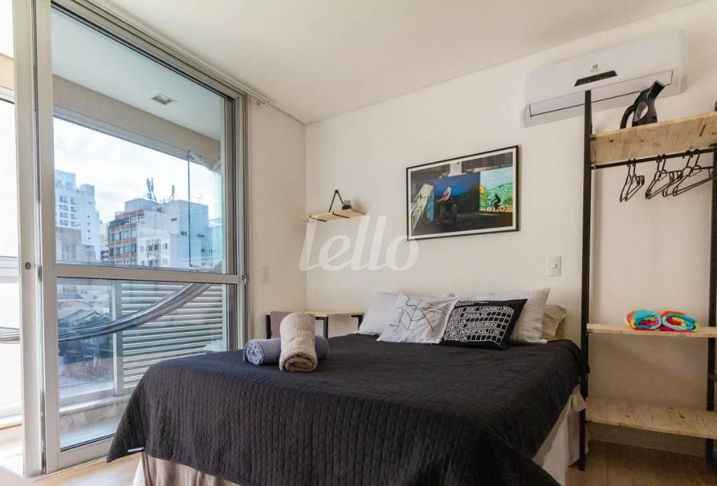 DORMITÓRIO de Apartamento à venda, Studio com 22 m², 1 quarto e 1 vaga em Consolação - São Paulo