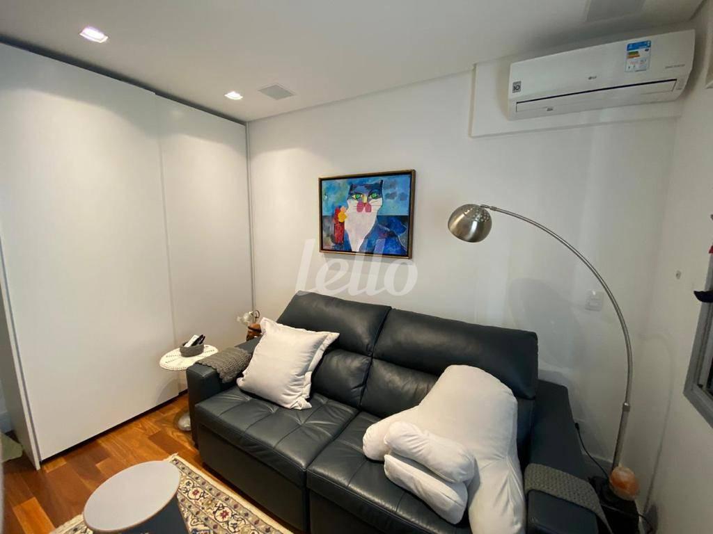 SALA TV de Apartamento à venda, Padrão com 235 m², 4 quartos e 3 vagas em Santa Cecília - São Paulo