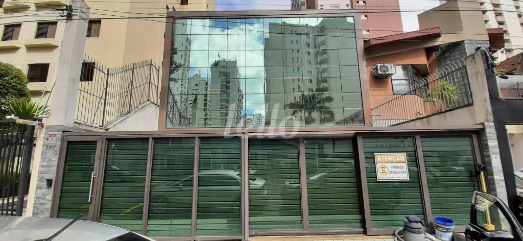 FACHADA de Prédio Comercial para alugar, Monousuário com 500 m², e 6 vagas em Indianópolis - São Paulo
