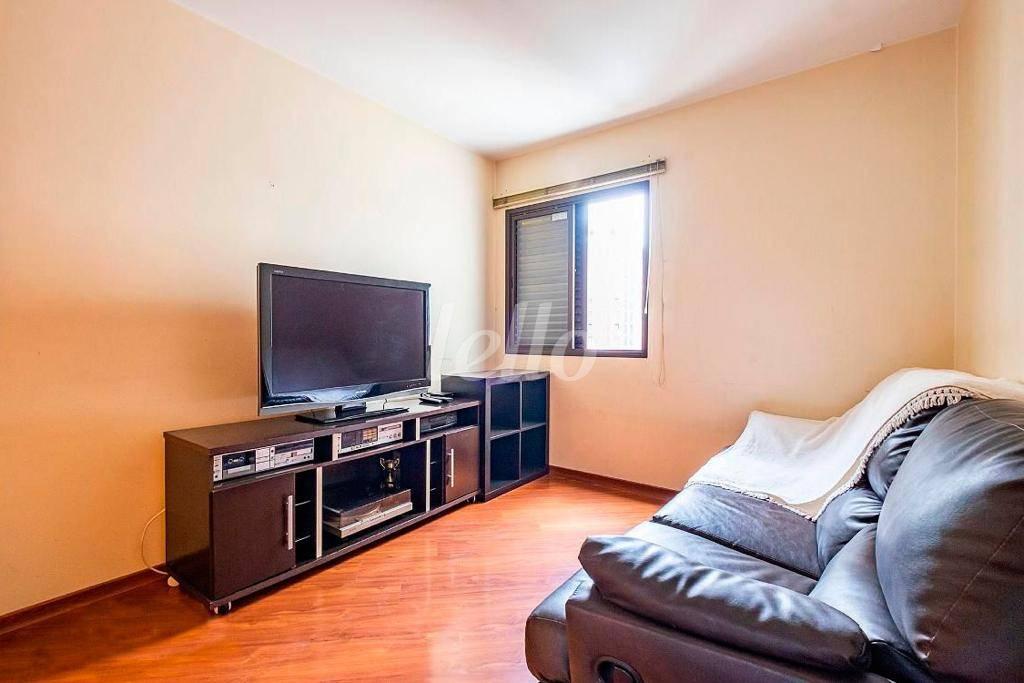 DORMITÓRIO de Apartamento à venda, Padrão com 163 m², 4 quartos e 3 vagas em Paraíso - São Paulo