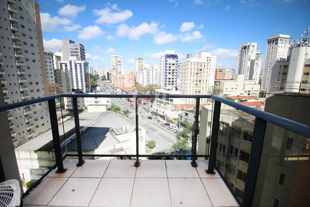 SACADA de Sala / Conjunto à venda, Padrão com 47 m², e 1 vaga em Indianópolis - São Paulo