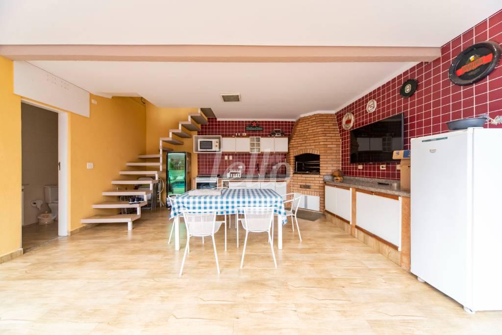 ÁREA GOURMET de Casa à venda, térrea com 270 m², 5 quartos e 4 vagas em Vila Mussolini - São Bernardo do Campo