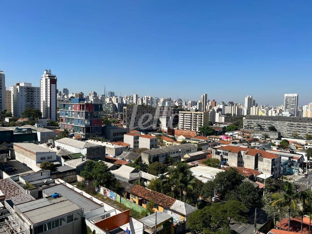 VISTA de Apartamento à venda, Duplex com 128 m², 2 quartos e 3 vagas em Pinheiros - São Paulo