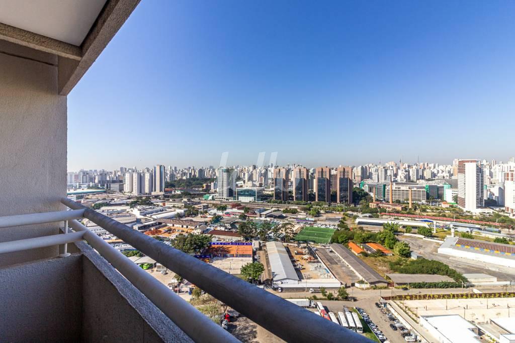 VARANDA de Sala / Conjunto para alugar, Padrão com 34 m², e 1 vaga em Várzea da Barra Funda - São Paulo