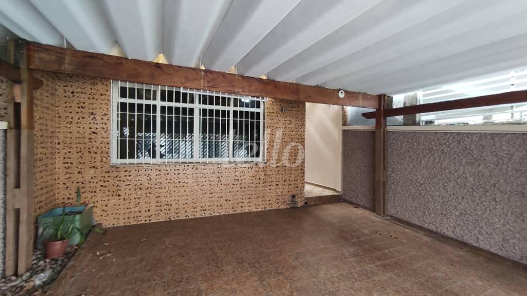 GARAGEM de Casa para alugar, sobrado com 180 m², 2 quartos e 2 vagas em Vila Mariza Mazzei - São Paulo