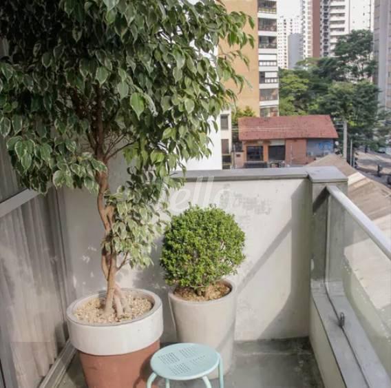 SACADA de Apartamento à venda, Padrão com 186 m², 4 quartos e 3 vagas em Indianópolis - São Paulo