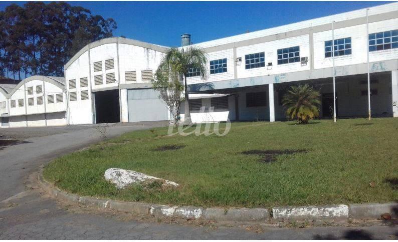 FACHADA de Galpão/Armazém para alugar, Padrão com 42000 m², e em Rio Abaixo - Itaquaquecetuba