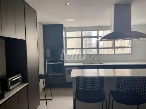 COZINHA de Apartamento à venda, Padrão com 203 m², 3 quartos e 2 vagas em Campo Belo - São Paulo
