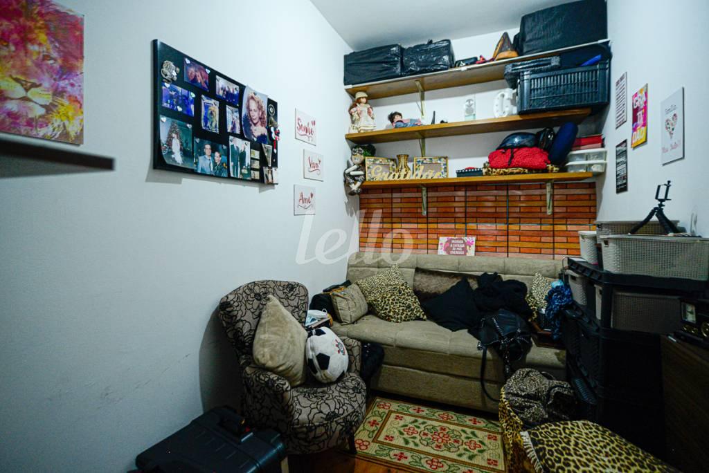 QUARTO SERVIÇO de Apartamento à venda, Padrão com 136 m², 3 quartos e 1 vaga em Bela Vista - São Paulo