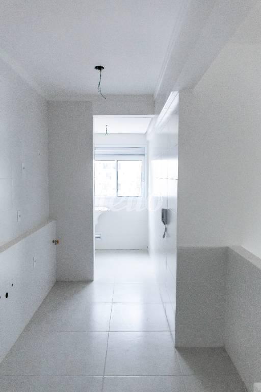 COZINHA de Apartamento à venda, Padrão com 60 m², 2 quartos e 1 vaga em Parada Inglesa - São Paulo