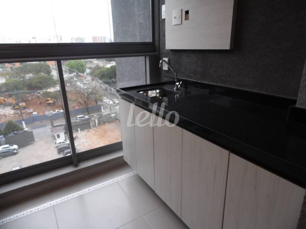 VARANDA GOURMET de Apartamento para alugar, Studio com 31 m², 1 quarto e 1 vaga em Indianópolis - São Paulo