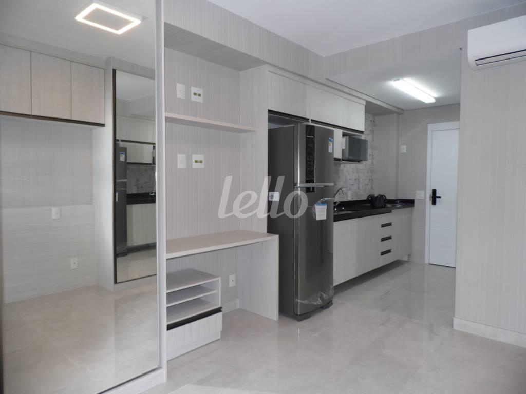 STUDIO de Apartamento para alugar, Studio com 31 m², 1 quarto e 1 vaga em Indianópolis - São Paulo