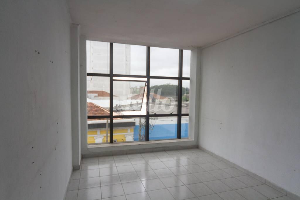 SALA 1 de Sala / Conjunto para alugar, Padrão com 31 m², e em Centro - Santo André