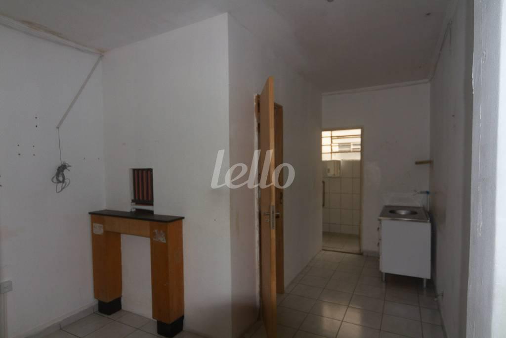 SALA 1 de Sala / Conjunto para alugar, Padrão com 31 m², e em Centro - Santo André