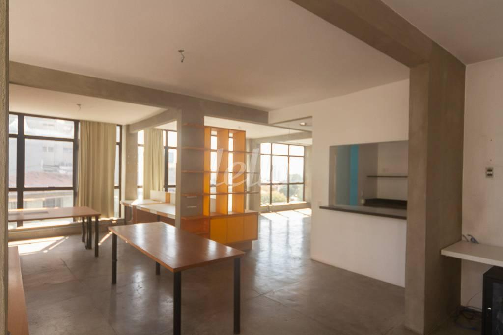 SALA 1 de Sala / Conjunto para alugar, Padrão com 137 m², e em Sumarezinho - São Paulo