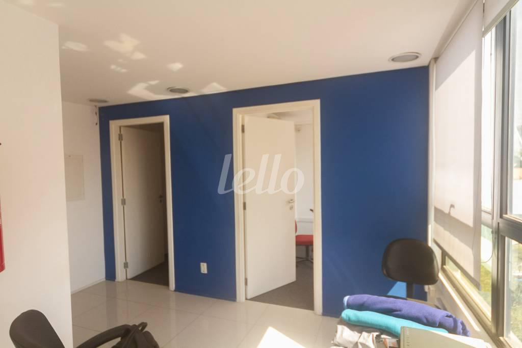 SALA 1 de Sala / Conjunto para alugar, Padrão com 170 m², e em Sumarezinho - São Paulo