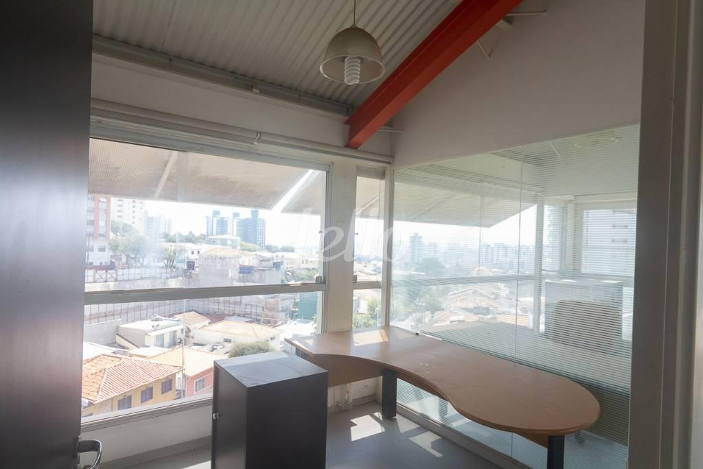 SALA 3 de Sala / Conjunto para alugar, Padrão com 425 m², e em Sumarezinho - São Paulo