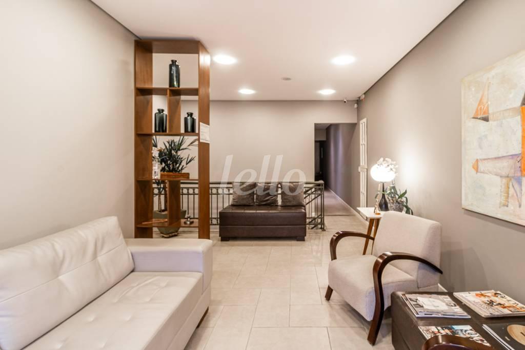 RECEPÇÃO de Sala / Conjunto para alugar, Padrão com 20 m², e em Vila Zilda - São Paulo