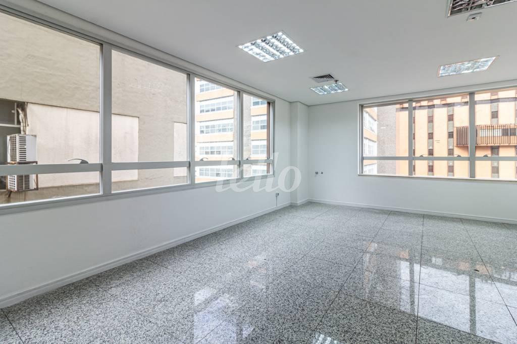 SALA 6 de Sala / Conjunto para alugar, Padrão com 187 m², e 4 vagas em Paraíso - São Paulo