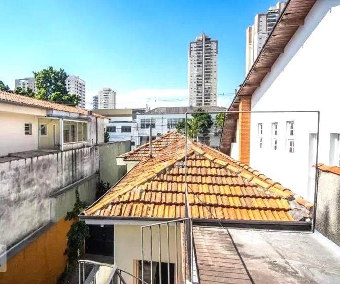 VISTA TELHADO de Casa à venda, térrea com 320 m², 5 quartos e 6 vagas em Vila Bertioga - São Paulo