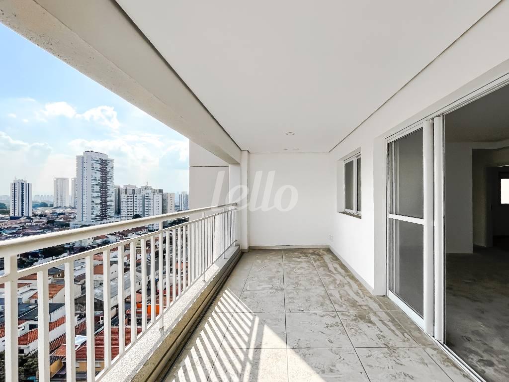 7 VARANDA de Apartamento à venda, Padrão com 132 m², 3 quartos e 2 vagas em Tatuapé - São Paulo